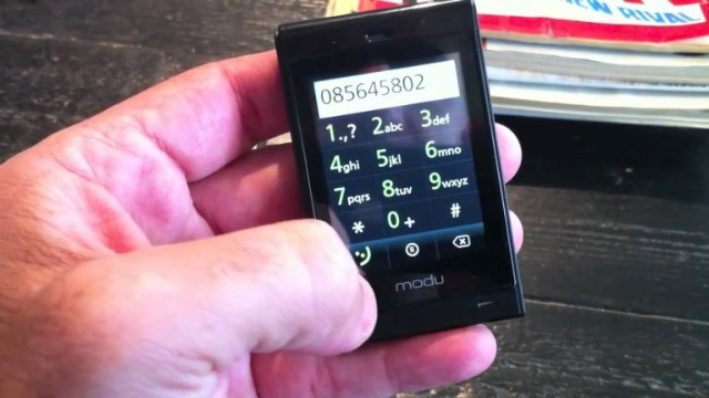 9 Jenis Ponsel Mini di Dunia yang Belum Banyak di Ketahui Orang